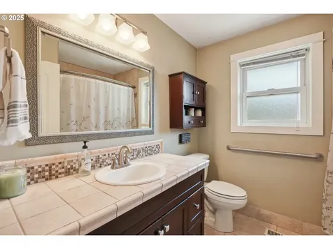 3647 SE 164th Avenue Portland OR 97236