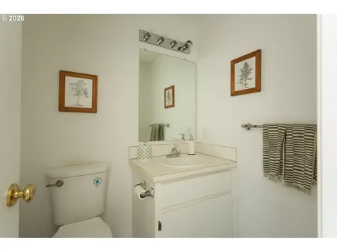 13017 SW Tearose Way Portland OR 97223