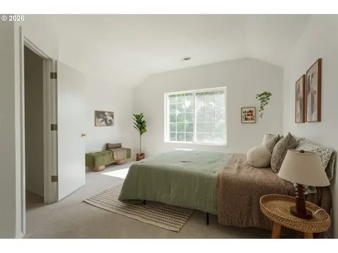 13017 SW Tearose Way Portland OR 97223