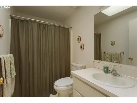 13017 SW Tearose Way Portland OR 97223