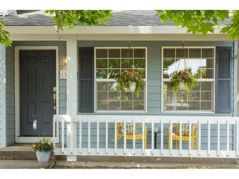13017 SW Tearose Way Portland OR 97223