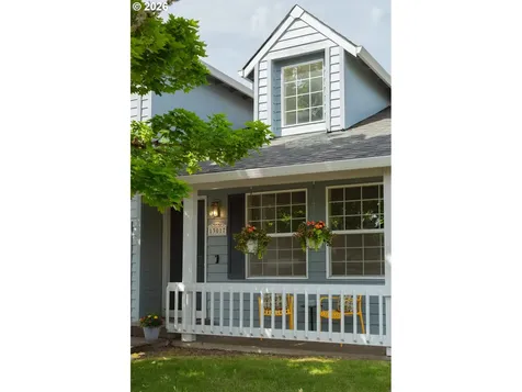 13017 SW Tearose Way Portland OR 97223