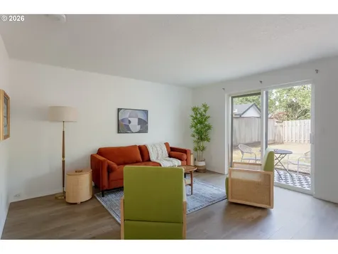 13017 SW Tearose Way Portland OR 97223