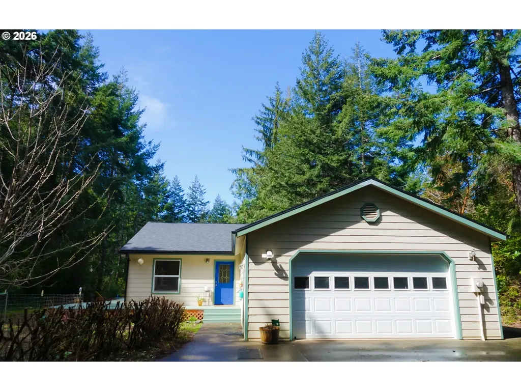 87444 Whistling Lane Bandon OR 97411