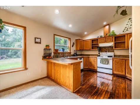 87444 Whistling Lane Bandon OR 97411