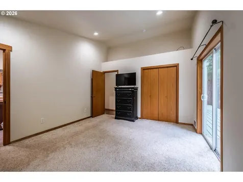 87444 Whistling Lane Bandon OR 97411