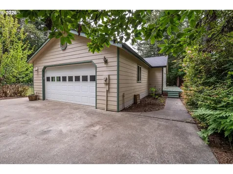 87444 Whistling Lane Bandon OR 97411