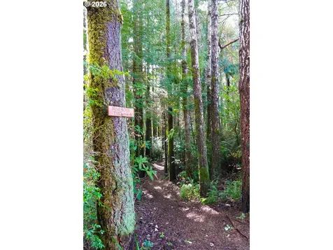 87444 Whistling Lane Bandon OR 97411