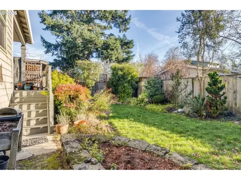 1580 SE Marion Street Portland OR 97202