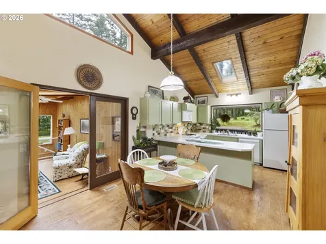 32575 NE Poison Oak Lane Newberg OR 97132