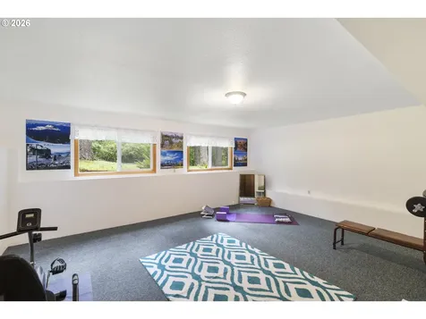 32575 NE Poison Oak Lane Newberg OR 97132
