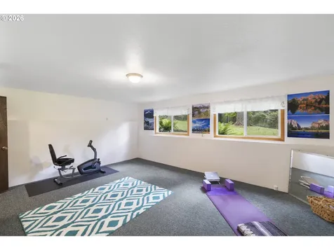 32575 NE Poison Oak Lane Newberg OR 97132