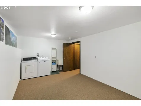 32575 NE Poison Oak Lane Newberg OR 97132