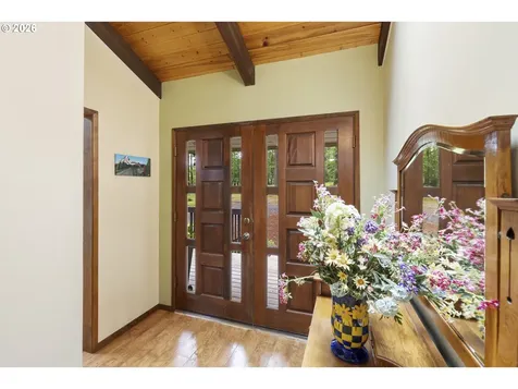 32575 NE Poison Oak Lane Newberg OR 97132