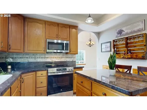 867 Jodee Lane Brookings OR 97415