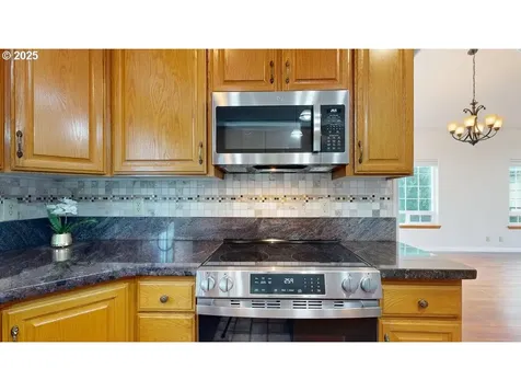 867 Jodee Lane Brookings OR 97415