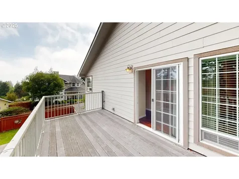 867 Jodee Lane Brookings OR 97415