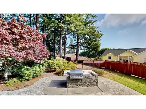 867 Jodee Lane Brookings OR 97415