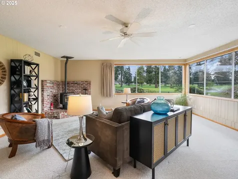 1864 N Country Club Drive Canby OR 97013