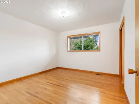 1864 N Country Club Drive Canby OR 97013