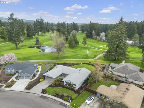 1864 N Country Club Drive Canby OR 97013