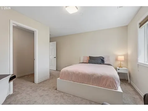 5700 NE 82nd Avenue Vancouver WA 98662