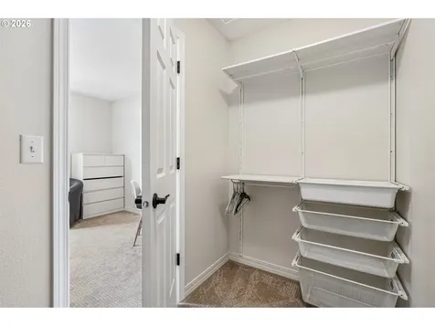 5700 NE 82nd Avenue Vancouver WA 98662