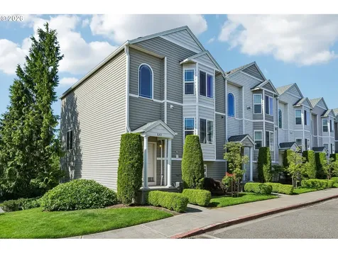 5700 NE 82nd Avenue Vancouver WA 98662