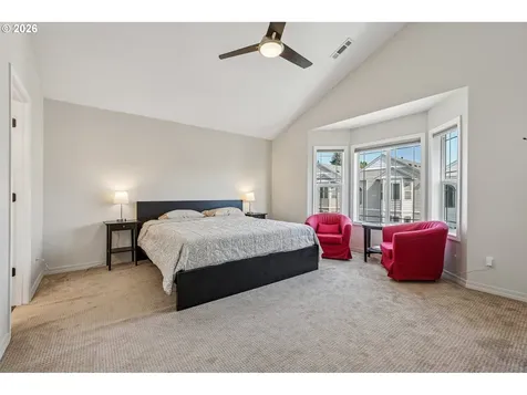 5700 NE 82nd Avenue Vancouver WA 98662
