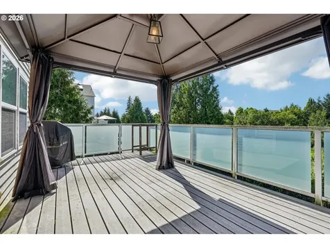 5700 NE 82nd Avenue Vancouver WA 98662