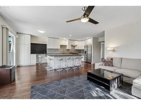 5700 NE 82nd Avenue Vancouver WA 98662