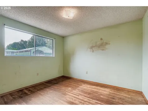 841 Washington Street Woodland WA 98674