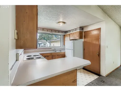 841 Washington Street Woodland WA 98674