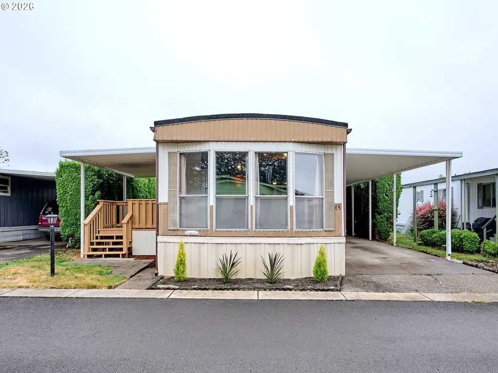 820 NW Wade Street Estacada OR 97023