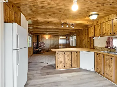 820 NW Wade Street Estacada OR 97023