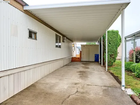 820 NW Wade Street Estacada OR 97023