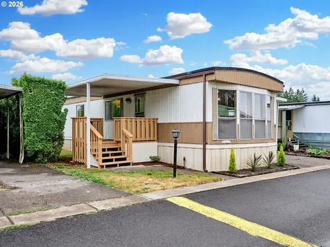 820 NW Wade Street Estacada OR 97023