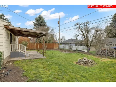 8425 NE Humboldt Street Portland OR 97220