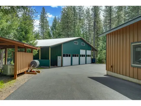 36 Lonesome Pines Drive Trout Lake WA 98650