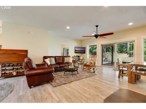 36 Lonesome Pines Drive Trout Lake WA 98650