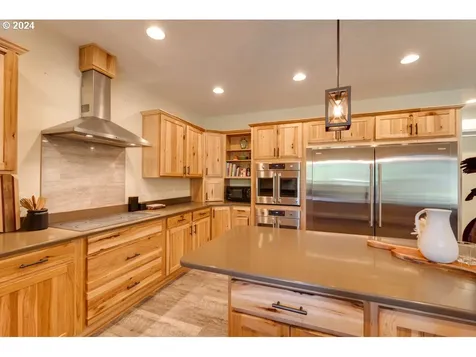 36 Lonesome Pines Drive Trout Lake WA 98650