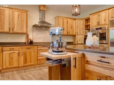 36 Lonesome Pines Drive Trout Lake WA 98650