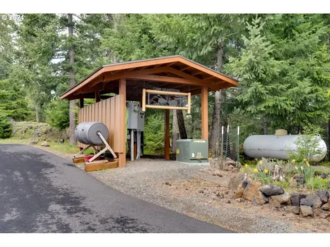 36 Lonesome Pines Drive Trout Lake WA 98650