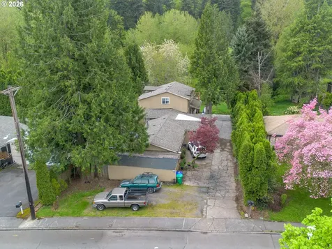 765 775 SE Roberts Avenue Gresham OR 97080