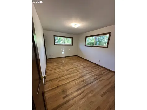 8940 SW Oak Lane Portland OR 97223