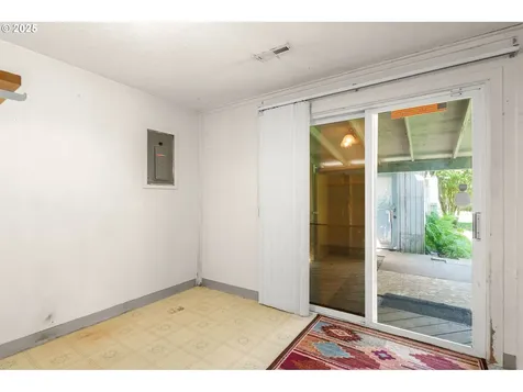 803 NE 160th Avenue Portland OR 97230
