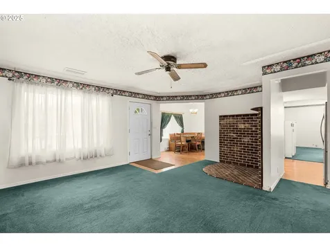 803 NE 160th Avenue Portland OR 97230