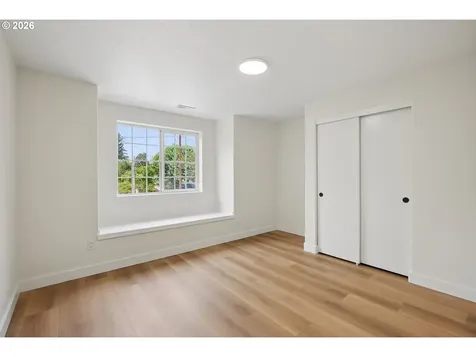 10214 N Midway Avenue Portland OR 97203