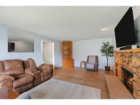1112 NE 109th Street Vancouver WA 98685