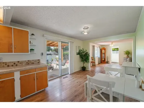 1112 NE 109th Street Vancouver WA 98685